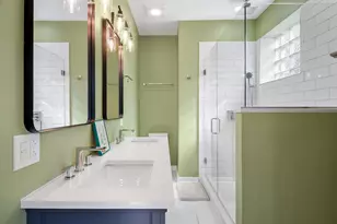 2115 W Crystal St, Chicago, IL 60622 - Photo 12