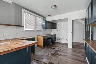 14430 Martin Luther King Jr Dr, Dolton, IL 60419 - Photo 10