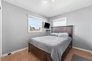 7046 W 72nd Pl, Chicago, IL 60638 - Photo 26