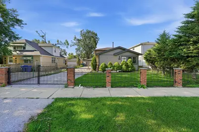 7046 W 72nd Place, Chicago, IL 60638 - Photo 1