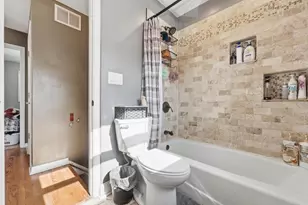 7046 W 72nd Pl, Chicago, IL 60638 - Photo 20
