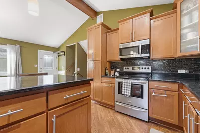 7046 W 72nd Place, Chicago, IL 60638 - Photo 14