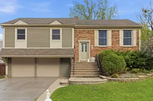 2109 Hitching Post Ln, Schaumburg, IL 60194 - Photo 24