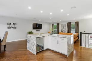 2109 Hitching Post Ln, Schaumburg, IL 60194 - Photo 4