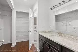 2109 Hitching Post Ln, Schaumburg, IL 60194 - Photo 10