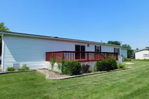 746 Mallard Cir, Sandwich, IL 60548 - Photo 14