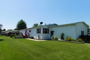 746 Mallard Cir, Sandwich, IL 60548 - Photo 12