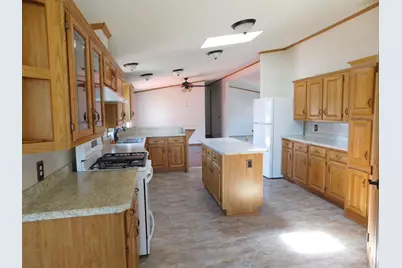 746 Mallard Circle, Sandwich, IL 60548 - Photo 2