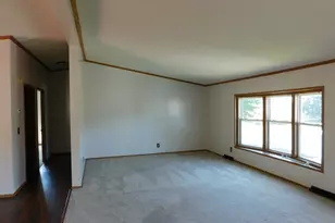 746 Mallard Cir, Sandwich, IL 60548 - Photo 6