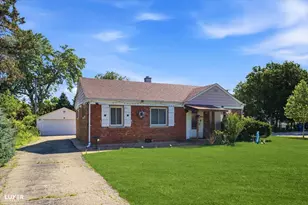 600 W Bob O Link Rd, Mount Prospect, IL 60056 - Photo 1