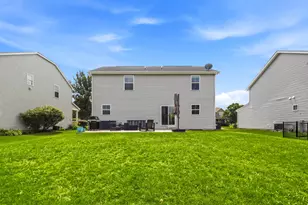 2341 Mayfield Dr, Montgomery, IL 60538 - Photo 26