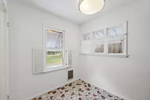 705 Dover Pl, Champaign, IL 61820 - Photo 18