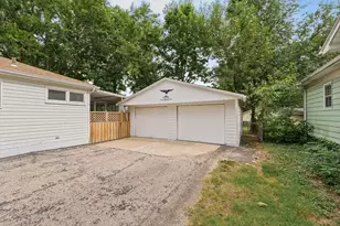 705 Dover Pl, Champaign, IL 61820 - Photo 34
