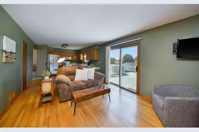 102 Juniper Drive, North Aurora, IL 60542 - Photo 12