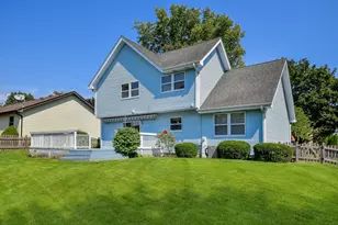 102 Juniper Dr, North Aurora, IL 60542 - Photo 24