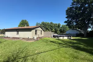 320 Midwestern Dr, Ottawa, IL 61350 - Photo 24