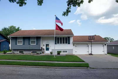 1015 Suncrest Drive, Fulton, IL 61252 - Photo 1