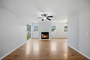 66 Beechmont Ct, Schaumburg, IL 60193 - Photo 16