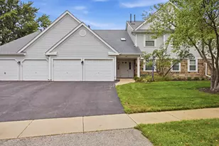 66 Beechmont Ct, Schaumburg, IL 60193 - Photo 1