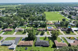 370 Oakwood Dr, Crete, IL 60417 - Photo 28