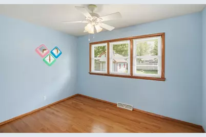 370 Oakwood Drive, Crete, IL 60417 - Photo 14