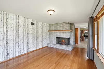 370 Oakwood Drive, Crete, IL 60417 - Photo 6