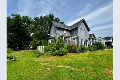526 N Chestnut Street, Princeton, IL 61356 - Photo 2