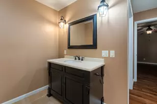 225 Southwest Dr, Harrisburg, IL 62946 - Photo 26