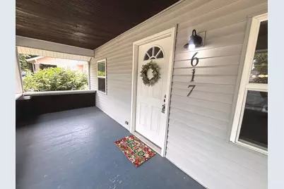 617 E 4th Street, Centralia, IL 62801 - Photo 2