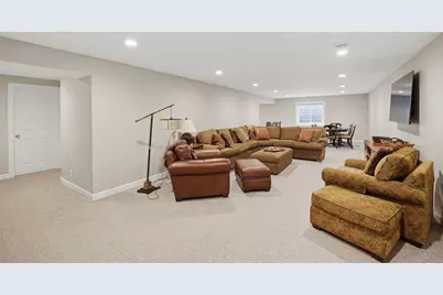 1934 Parkside Drive, Sycamore, IL 60178 - Photo 32