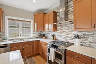 1934 Parkside Dr, Sycamore, IL 60178 - Photo 14
