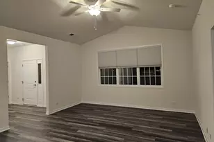 23 Apollo Ct, Tinley Park, IL 60477 - Photo 2