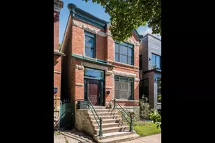 2436 W Superior St, Chicago, IL 60612 - Photo 1