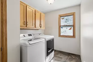 12743 Vestas Pl, Belvidere, IL 61008 - Photo 16