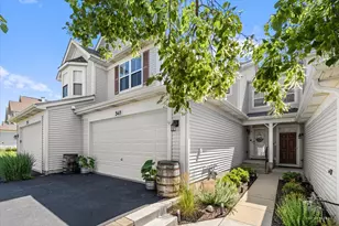 549 Peregrine Pkwy, Bartlett, IL 60103 - Photo 2