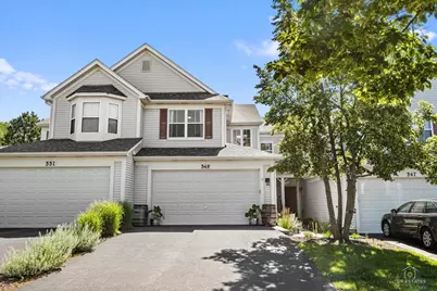 549 Peregrine Parkway, Bartlett, IL 60103 - Photo 1