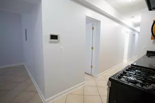 2416 N Greenview Ave, Chicago, IL 60614 - Photo 18