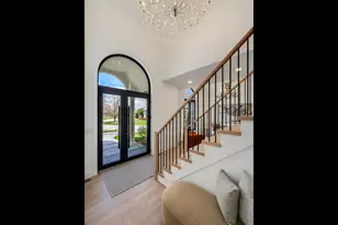 9280 Cascade Cir, Burr Ridge, IL 60527 - Photo 20