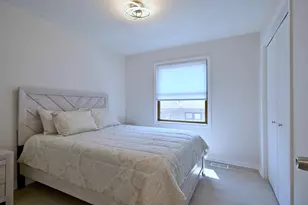 10542 Camelot St, Westchester, IL 60154 - Photo 12