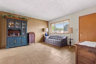 2112 Maple Ave, Loves Park, IL 61111 - Photo 6