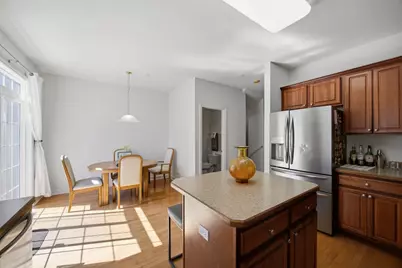 435 E Railroad Avenue, Bartlett, IL 60103 - Photo 16