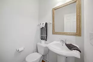 435 E Railroad Ave, Bartlett, IL 60103 - Photo 18