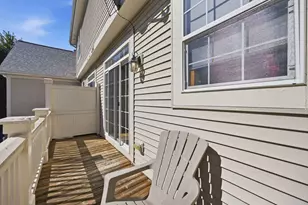 435 E Railroad Ave, Bartlett, IL 60103 - Photo 28
