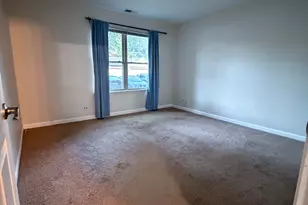 104 Glengarry Dr, Bloomingdale, IL 60108 - Photo 8