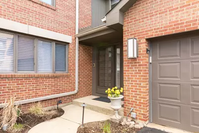 49 Park Lane #49, Park Ridge, IL 60068 - Photo 2