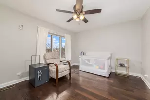 49 Park Ln, Park Ridge, IL 60068 - Photo 18