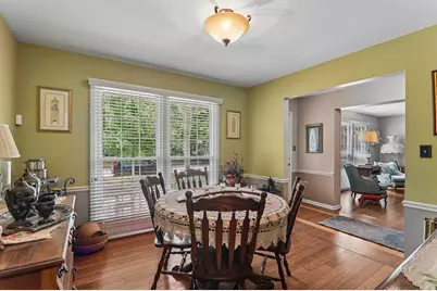 1644 Swallow Street, Naperville, IL 60565 - Photo 8