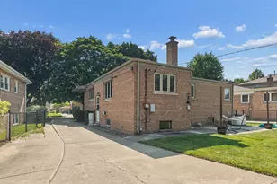 10025 S 53rd Ave, Oak Lawn, IL 60453 - Photo 30