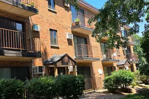 724 Warren Ave, Downers Grove, IL 60515 - Photo 2
