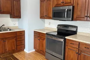 8 Sandburg Ct, Clifton, IL 61727 - Photo 16